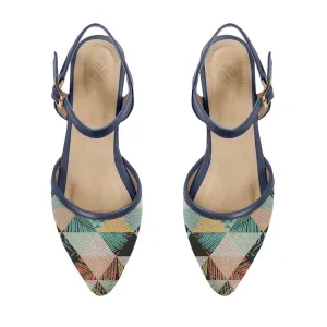 DB Closed Strap Sandal Summer Triangles