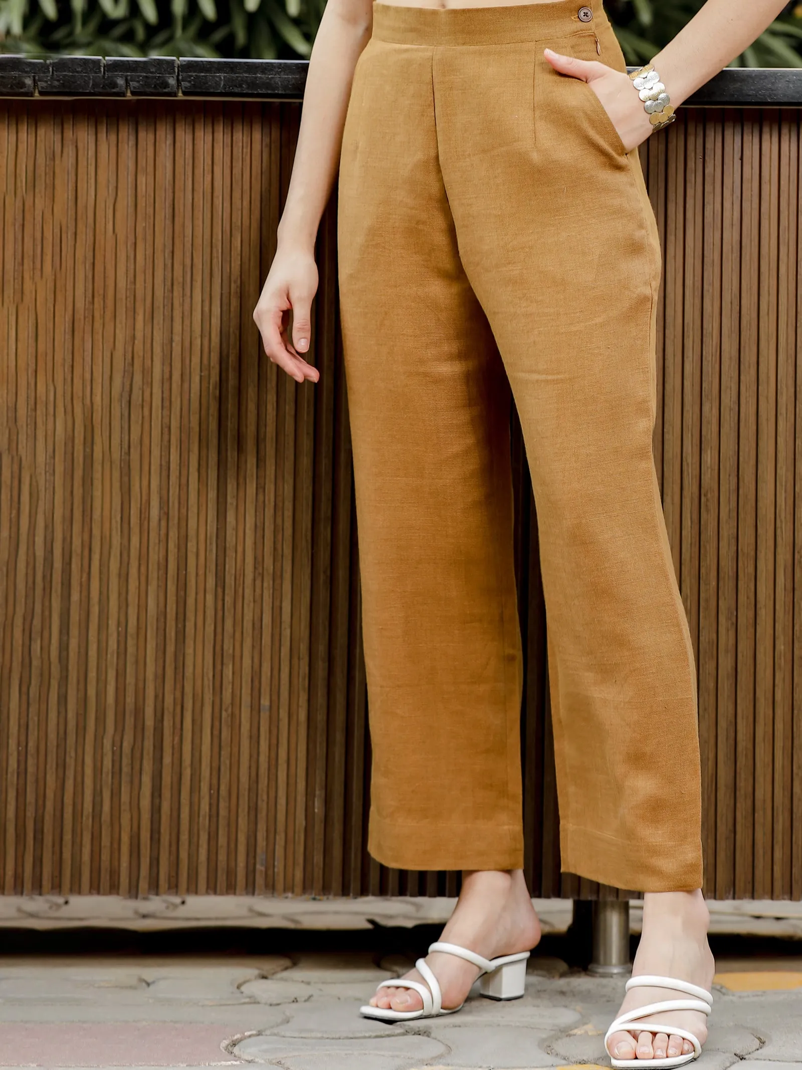 Luna - Ankle Length Pure Linen Trousers - Dark Khaki