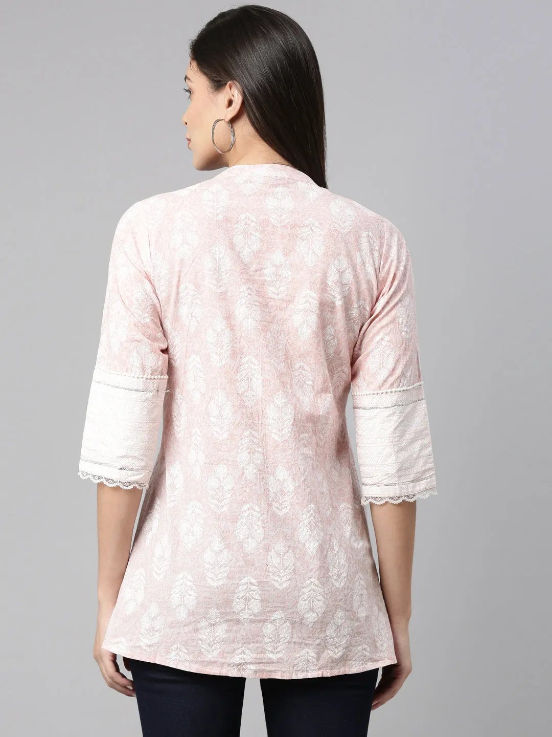 Neerus Rose Floral Printed Pure Cotton Pleated Kurti