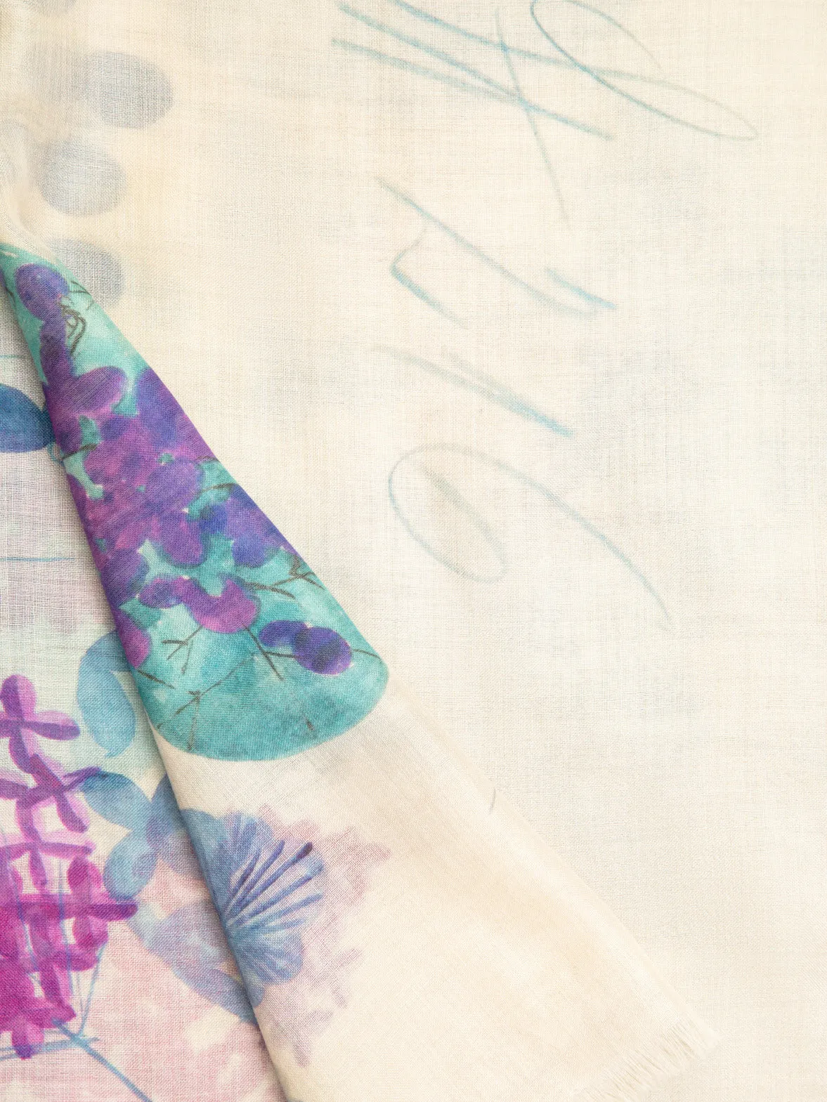 Scarf in Cashmere Silk with Denim Blossom Print