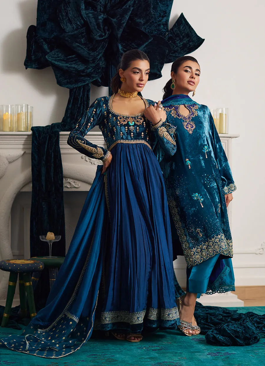 Sylvia Kalidaar And Dupatta