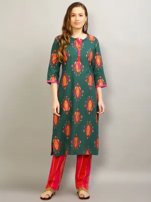 Women Green Geometric Printed Kurta With Trouser