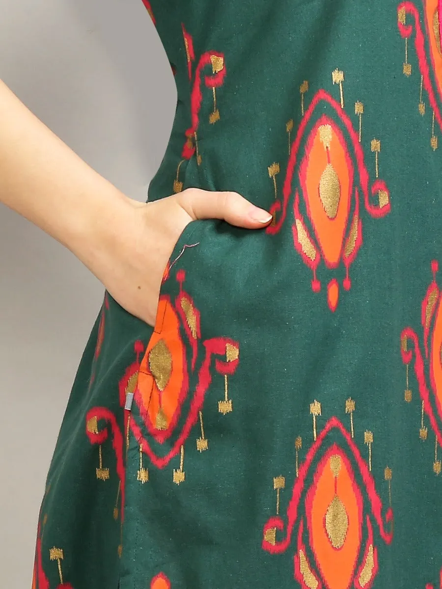 Women Green Geometric Printed Kurta With Trouser